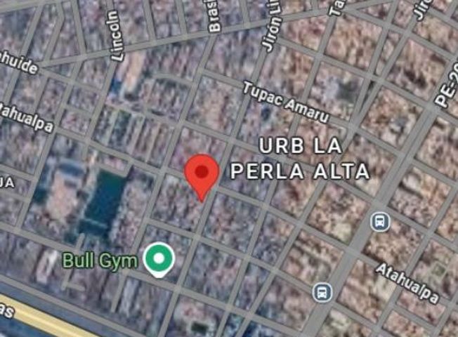 Casa en Venta en La Perla - Więcej