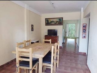 Casa en venta - 2 dormitorios 1 baño - 2 cocheras patio - 100mts2 - Santa Teresita