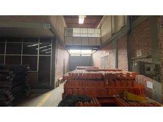 Foto 4 de SE ARRIENDA BODEGA FONTIBON DE 1247  m²