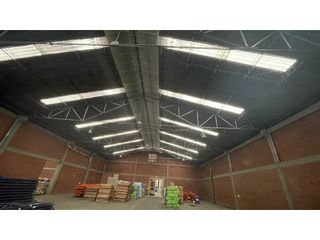 Foto 3 de SE ARRIENDA BODEGA FONTIBON DE 1247  m²