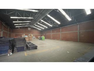 Foto 11 de SE ARRIENDA BODEGA FONTIBON DE 1247  m²