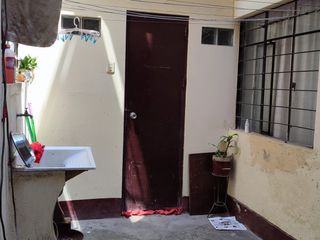 Foto 8 de Casa 3 pisos Área:200m2 $240,000 SMP