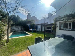 Foto 1 de Casa en Alquiler Temporada Los Troncos