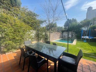 Foto 2 de Casa en Alquiler Temporada Los Troncos