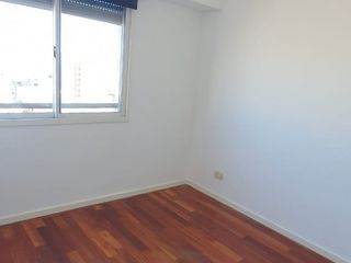 Foto 5 de Semipiso  en Duplex con Terraza y Parrilla propia - Dos Dormitorios cochera y baulera