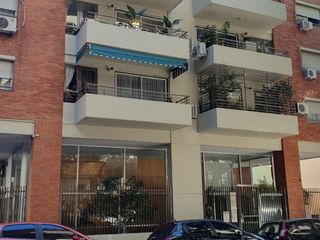 Foto 1 de Semipiso  en Duplex con Terraza y Parrilla propia - Dos Dormitorios cochera y baulera
