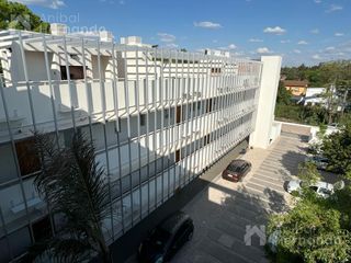 AlQUILER  Departamento 2 AMBIENTES, Moreno, con balcón, terraza privada, parrilla y cochera