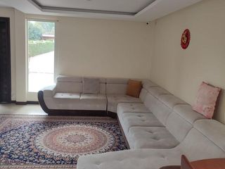 Foto 9 de Vendo linda casa en Cumbayá, sector Cervecería Nacional