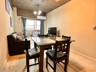 Foto 1 de Moderno departamento de 2 dormitorios con terraza, Chacabuco al 200, Barrio Sur