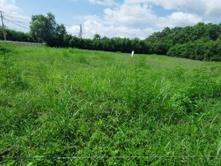 Foto 3 de Se vende espectacular lote esquinero en ricaurte cundinamarca uso múltiple