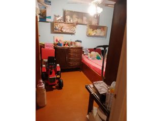 Foto 11 de ALQUILO CHALET 4 AMB PLANTA ALTA SOLEADO MAS PLAY ROOM QUINCHO