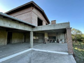 Venta Casa a terminar - Villa General Belgrano, Valle de Calamuchita, Córdoba.