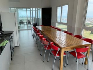 Venta - Departamento dos ambientes con balcón vista al Golf - Maral 54