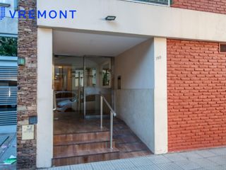 Foto 2 de Mármol 500  Departamento de  3 Ambientes en venta en  Almagro  CON COCHERA