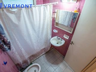 Foto 9 de Mármol 500  Departamento de  3 Ambientes en venta en  Almagro  CON COCHERA