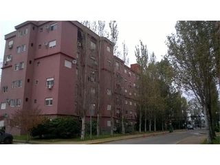 Foto 1 de Departamento 2 ambientes en venta en Troncos Del Talar