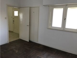 Foto 15 de Ph 2 ambientes en venta. Zona Chauvin.