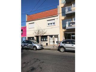 Foto 1 de Ph 2 ambientes en venta. Zona Chauvin.
