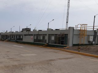 Foto 2 de Locales Industriales Alquiler AV. Nestor Gambeta  - CALLAO