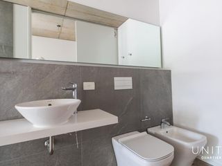 Loft  divisible con cochera en Venta , piso 34 en Quartier Del Bajo Torre 2.