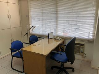 Venta piso de consultorios en Recoleta. 5 ambientes