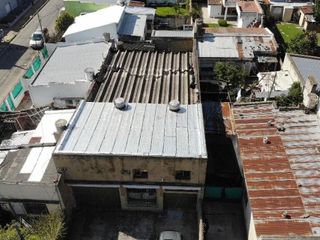 Depósito en venta - 1 Oficina 1 Baño - 300Mts2 - La Plata