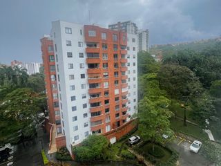 Foto 1 de ALQUILO/  VENDO SÚPER APARTAMENTO. Cod A6800