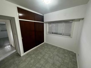 Departamento en venta - 2 Dormitorios 1 Baño - Cochera - 58Mts2 - Esteban Echeverría