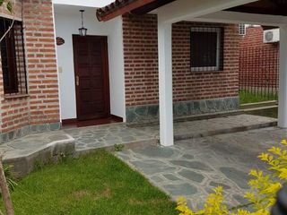 Foto 2 de GRAND BOURG-CASA-VENTA-APTO CREDITO