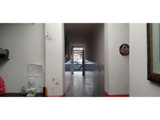 Casa Comercial en el Restrepo