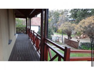 Foto 3 de Hermosa casa moderna en Valeria Del Mar - Betbeder 400 Esq. Bouchard