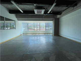 Foto 4 de SE ARRIENDA OFICINA EN SABANETA
