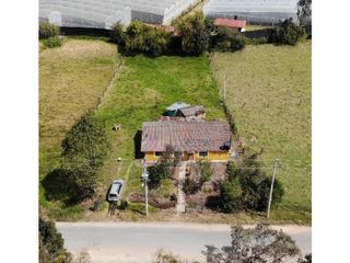 SE VENDE CASA LOTE SOBRE VA PRINCIPAL EN NEMOCON