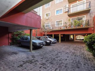Hermoso departamento 3 ambientes con cochera y balcón - San Isidro, excelente ubicación
