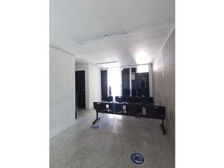 Foto 10 de OFICINA EN VENTA BARRIO EL ROSARIO