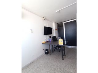 Foto 9 de OFICINA EN VENTA BARRIO EL ROSARIO