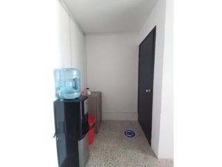 Foto 4 de OFICINA EN VENTA BARRIO EL ROSARIO