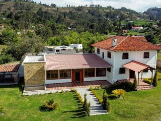 Foto 1 de Quinta - Cuenca