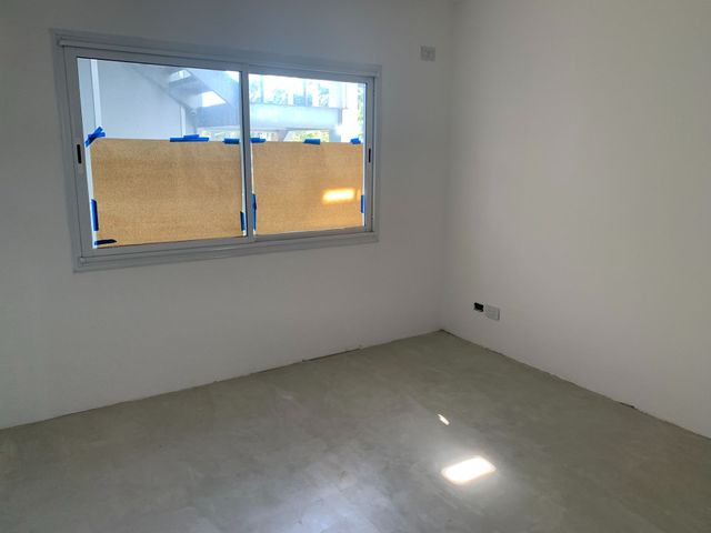 .Venta 2 ambientes a terminar Escobar