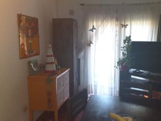 PH en venta - 2 dormitorios 1 baño - cochera - 50mts2 - Manuel B. Gonnet, La Plata