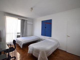 Piso 250m alquiler amoblado - Recoleta