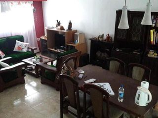 Foto 3 de CASA EN VENTA 4 AMBIENTES - BANFIELD