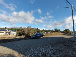 Terreno en venta en Bariloche, Barrio Los Abedules.