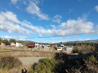 Terreno en venta en Bariloche, Barrio Los Abedules.