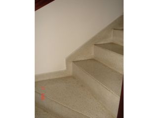 SE VENDE CASA EN CONJUNTO