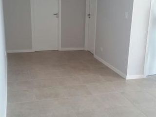 Foto 4 de Excelentes Departamentos