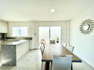 Foto 3 de CASAS NUEVA A ESTRENAR  EN URBANIZACIÓN BARU OASIS AL SUR DE MANTA