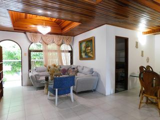 Foto 2 de apartamento en venta en paraíso. Cod V79965