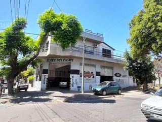 VENTA CASA EN PLANTA  ALTA MAS LOCAL COMERCIAL