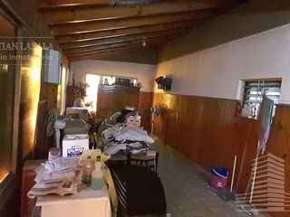 VENTA CASA EN PLANTA  ALTA MAS LOCAL COMERCIAL